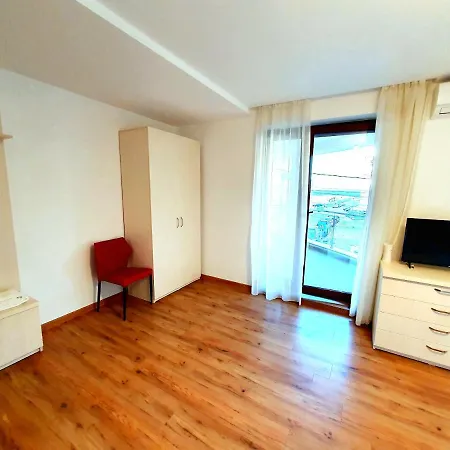 בית נופש Casa Maria Mamaia Nord *