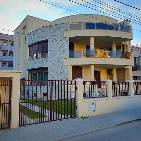 Casa Maria Mamaia Nord Navodari